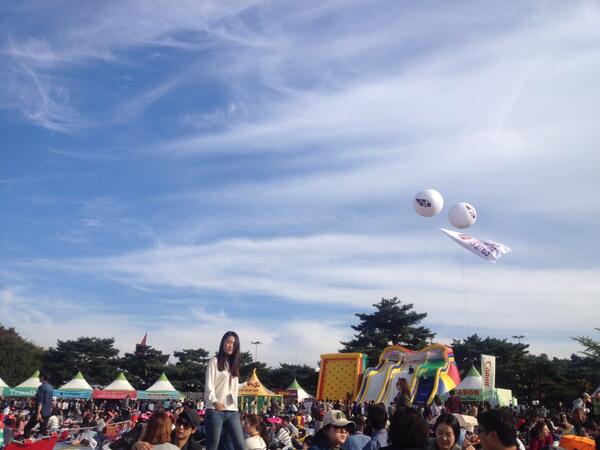 manoMING_KISA's tweet photo. 이 가을 최고의 이벤트 http://t.co/dUdjMYmCQL