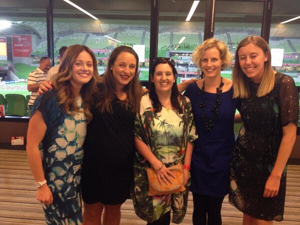 The fabulous crew from BE SMART Choose TAP, moving the plastic bottle further DOWN the option train