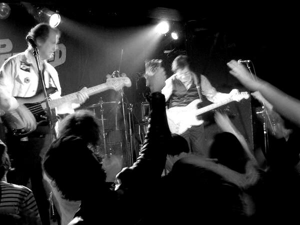 teenarama! tweet media
