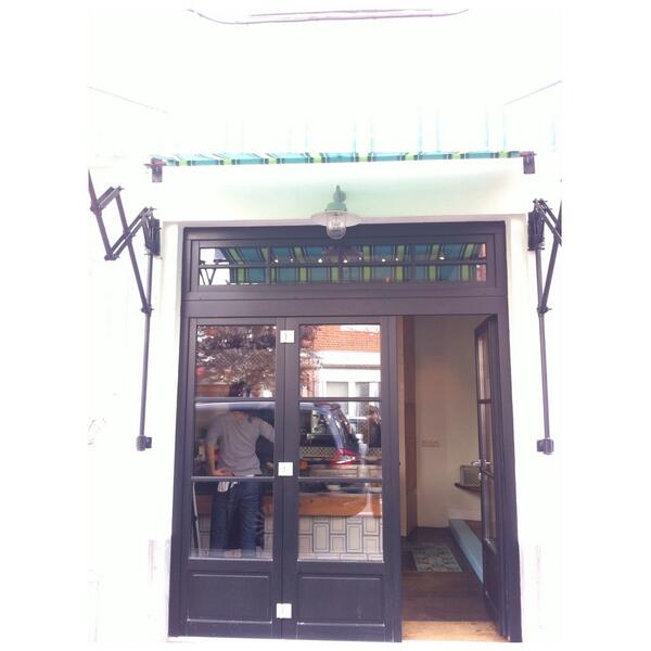 RendezvousMag's tweet photo. In Bruxelles http://t.co/RVJYTpdMw7