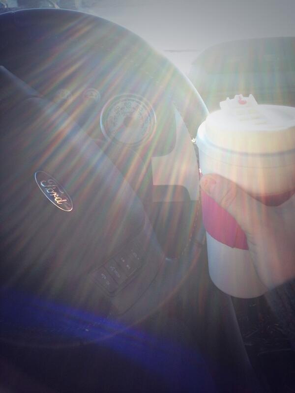 timetotalkwithb's tweet image. Loving this cold weather (: #texas #finallycold #brr #coffeemorning