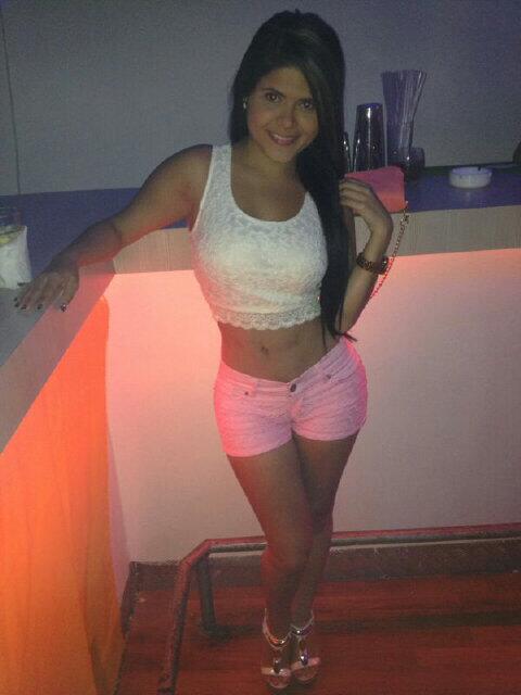 JeiCano's tweet photo. @whiteroomgye ☺ http://t.co/WrMa1vOr5d