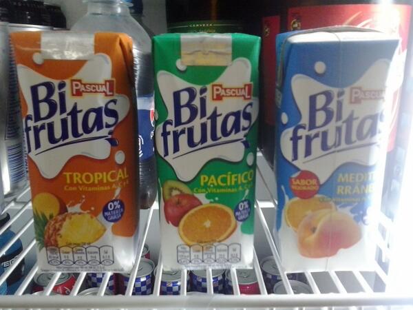 Tiendaelcentimo's tweet photo. O esta otra,fresquitos,fresquitos por solo 0,80 centimos. Ole los buenos precios. http://t.co/iccfq3x8wY