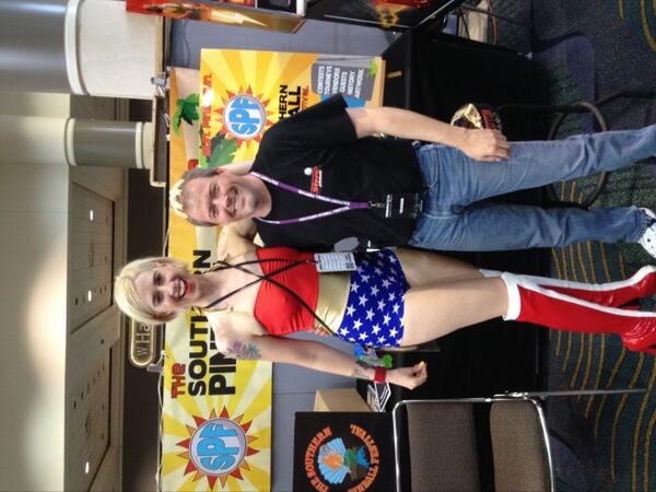 spfshow's tweet image. Donny found a friend at Nerdapalooza!