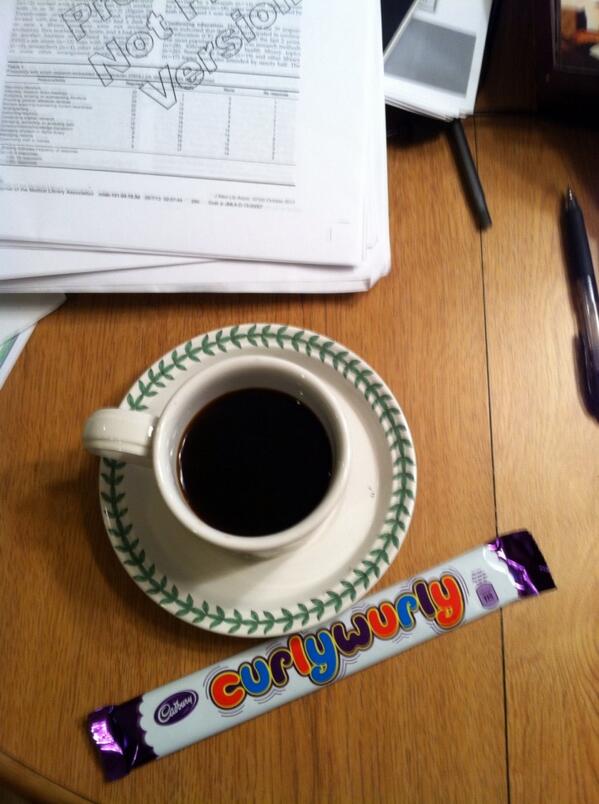 mehlibrarian's tweet image. Espresso and a curlywurly #timetogetserious about writing.
