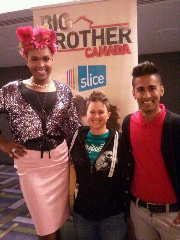 cujoz66's tweet photo. @GaryLevyOnline you met one of my besties @Sarahah81 at the #bbcan open call today totally jealous!! http://t.co/8Sm4SKqOtJ