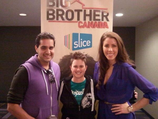 cujoz66's tweet photo. @LizaStinton you met one of my besties @Sarahah81 at the #bbcan open call today totally jealous!! http://t.co/Osk02TJiZ1