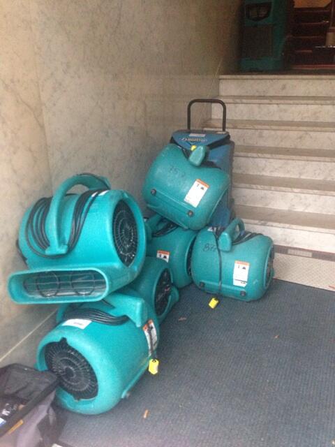 scotteisenphoto's tweet image. What a nightmare. #fireproblems