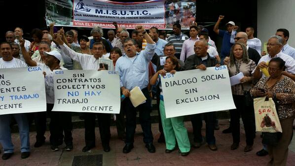 infoctv's tweet photo. Sin salario suficiente no hay trabajo decente... entre las solicitudes efectuadas por la dirigencia sindical http://t.co/z7HyzzTqoQ
