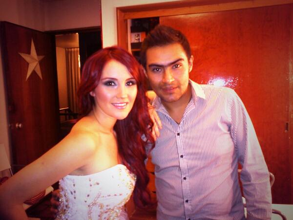 Dulce Maria. [10] BWB49MNCYAAwX8z