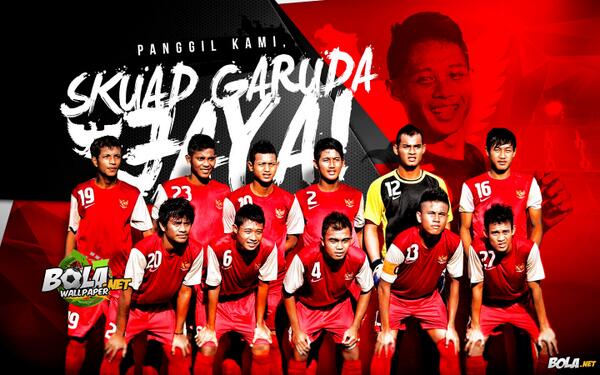 Bolanet's tweet photo. http://t.co/T0um8CDZBN - [Repost] #WallpaperBolanet Panggil Kami Skuad Garuda Jaya! http://t.co/vlWeNXoNnJ