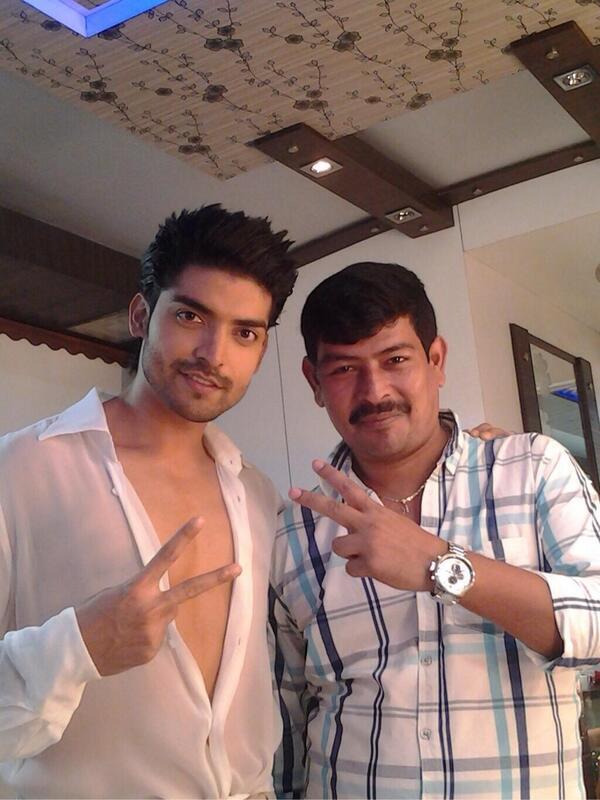 duaa_maaneet's tweet photo. @gurruchoudhary OMG GC ur lookng so hot nd handsome jst love ur hairstyle http://t.co/lH06NQgq3t