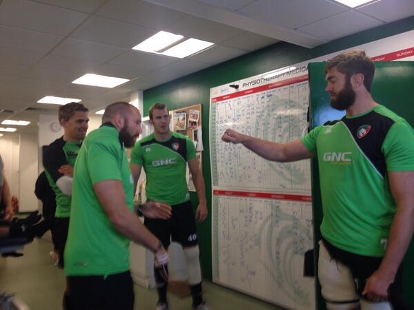 RobHawkins02's tweet photo. Overjoyed with today's big win against @BeardedParling in the world @LeicesterTigers conker mega bowl  #1er http://t.co/Oqjn4pukgF