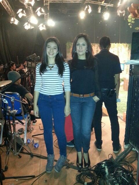Shaddicted's tweet photo. Backstage @ShaloomRazade @WulanGuritno http://t.co/ET5hy4OjMT