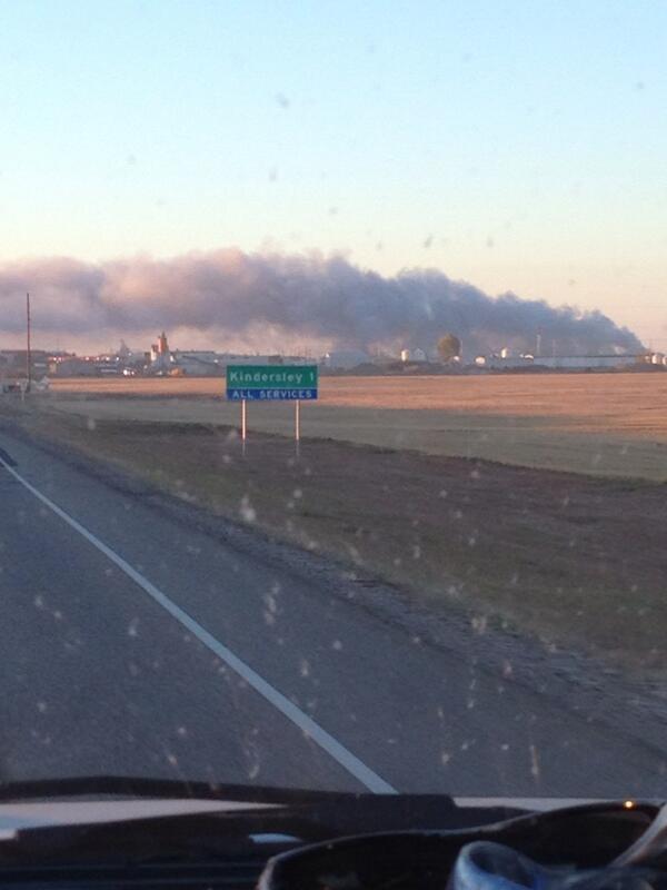 Kruez19's tweet photo. @CityOKindersley Nothing like a good morning smudge! #lighterup  #smokehouse http://t.co/4qkTUz0Bu2