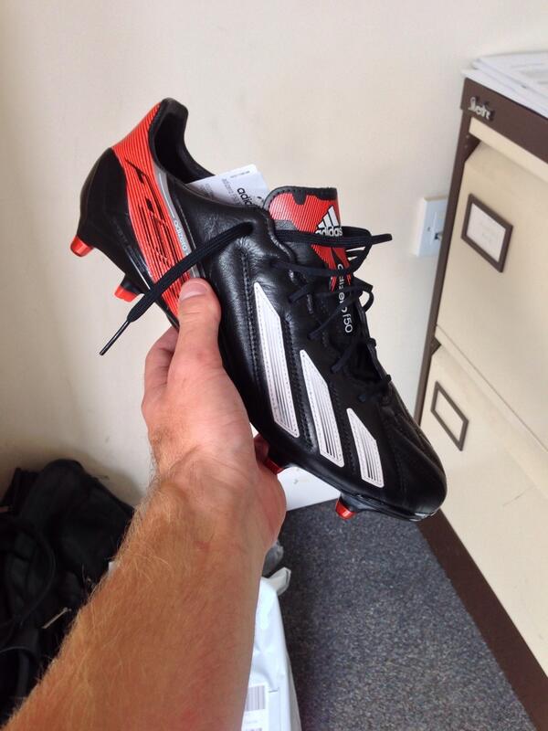 LukeDemps's tweet image. New wheels! Undecided #keep #sendback