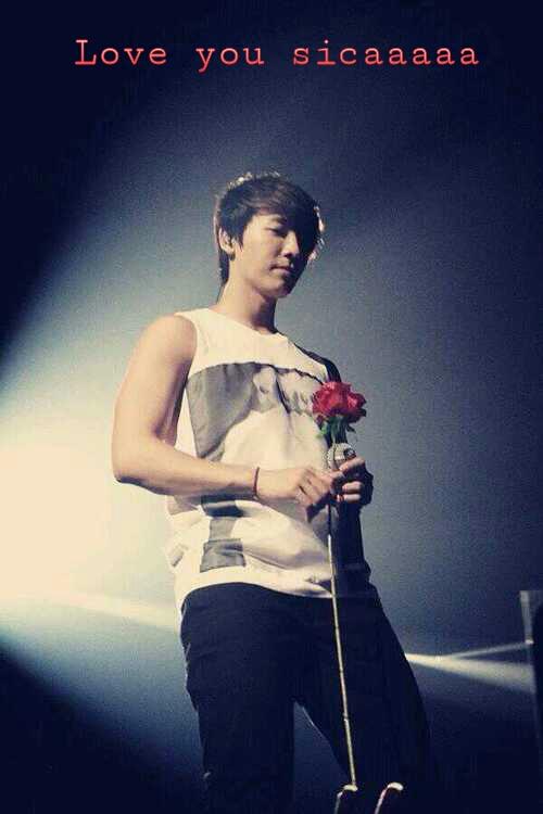 DokterDonghae's tweet photo. For @sicaaaaa http://t.co/5LHOkIgIdU
