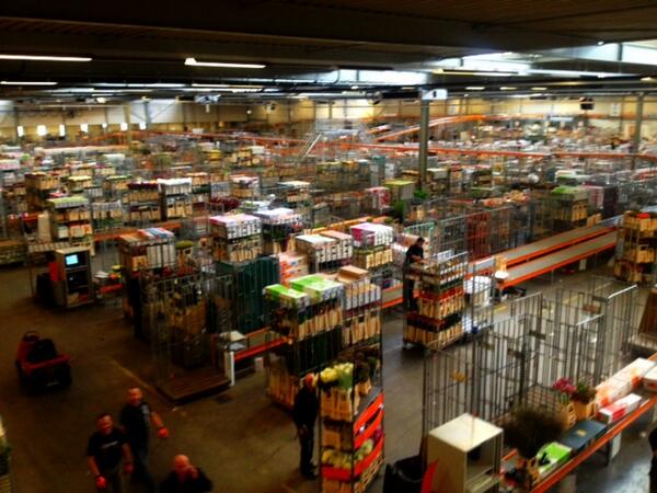 StudioPiraat's tweet photo. Indrukwekkende rondleiding en leuk gesprek bij @OZExport #bedankt! http://t.co/GooEX9Aunt