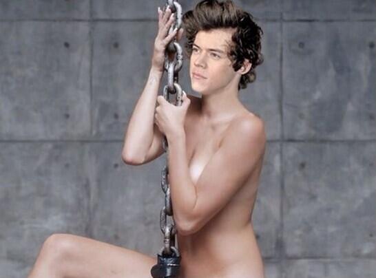 Paynesbutt's tweet image. The tears are streaming