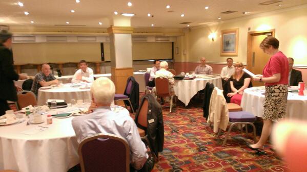 4NAltrincham's tweet photo. Great networking @4NAltrincham today with @propertymadesim @PaprikaMktg @uw_workfromhome Sociable and productive! http://t.co/OcbODxVbe9