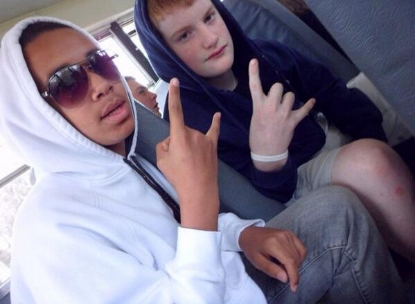 ABearra's tweet photo. So damn hood #ThugLife #BestFriends http://t.co/bK7YtjN9op