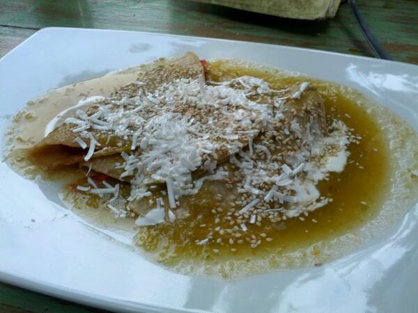 ikd's tweet image. Enchiladas Vegetarianas #venamicaela