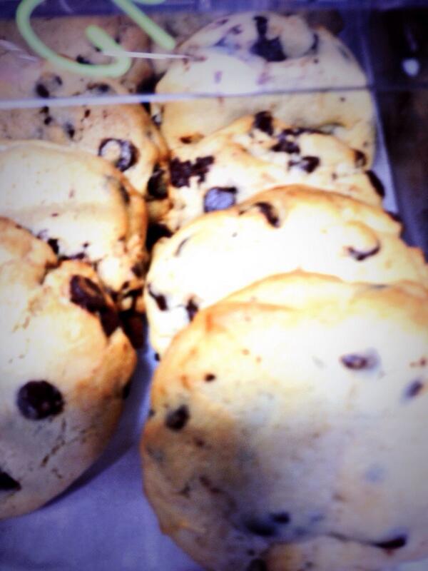 CoolOrganics's tweet image. For our tweeter followers . Tweet us a pic of you in at #coolspring and we will give u a delicious cookie