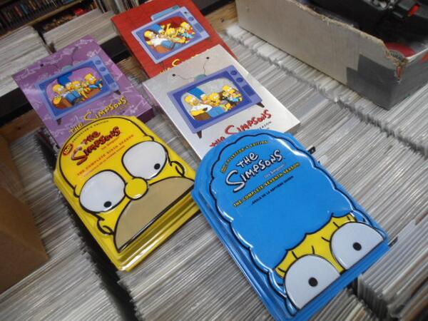 toyrattca's tweet image. more from that #90srequest boxed simpson sets