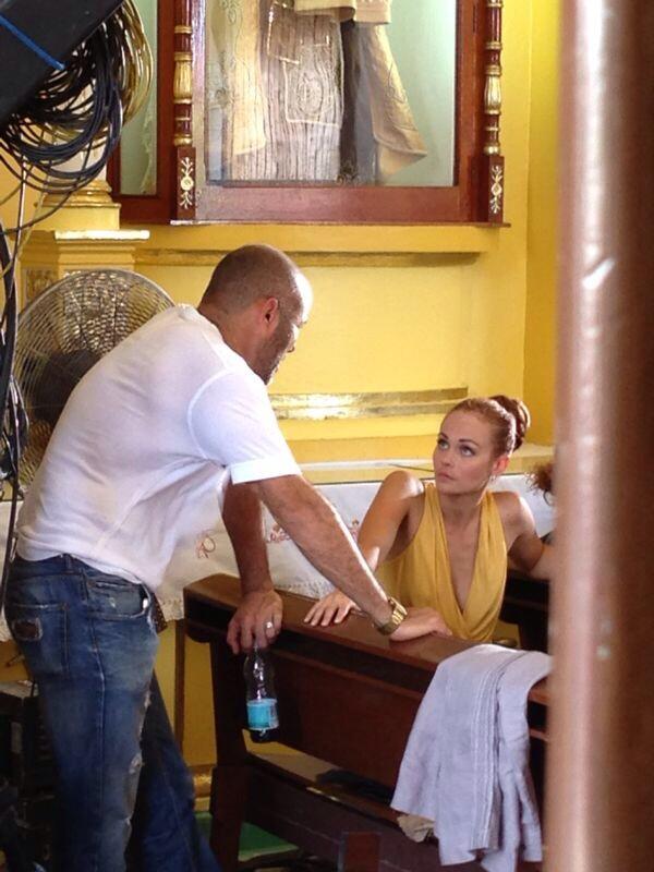 ernestoelcoco's tweet photo. @LauraCarmine bella y linda persona mi amiga Laura carmines besos http://t.co/6DUsRQLcUa