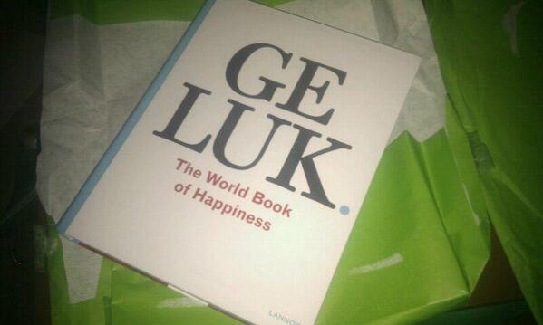 LynnDarlene's tweet image. @bertwijbenga @mariekekolsteeg Bedankt voor de steun bij #projectjcs en het inspirerende kado! Met @JeroenvanPagee
