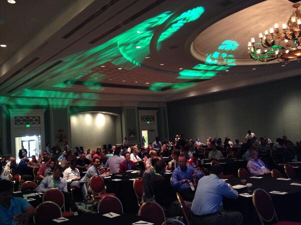 Dynatrace's tweet image. RT @kwhite6531: The customer panel session is filling up!  #apmperform, @CompuwareAPM