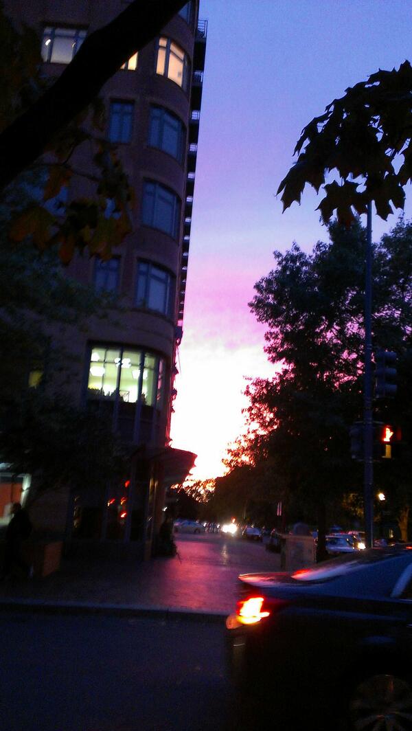 holi_guacamole's tweet image. Big mistake yesterday #dc tweeters, today's the  day to take a picture of the #sunset #badcamera
