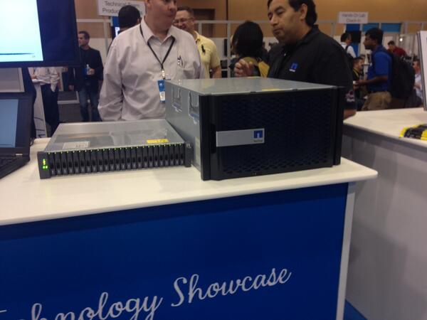 seanluce's tweet image. #FlashRay looks cool too! #NTAPinsight