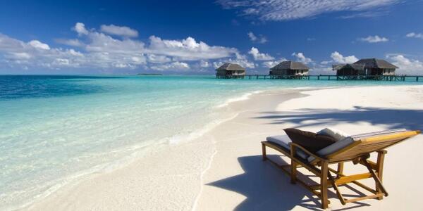 ResortPics's tweet photo. On the beach. http://t.co/HonPk5y0WM