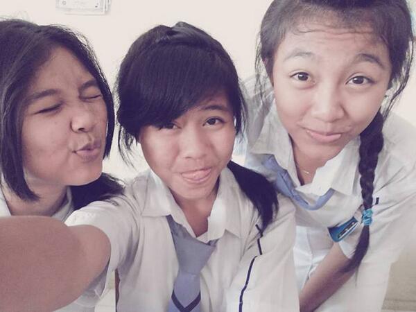 dian_aprilia20's tweet photo. http://t.co/LkpojOg4Ic