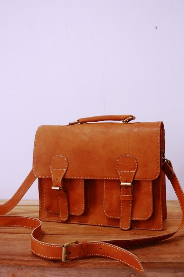 NeedProduk's tweet photo. RT @FairyTaleShop_: @cariproduk low http://t.co/H4PLOkpx1p