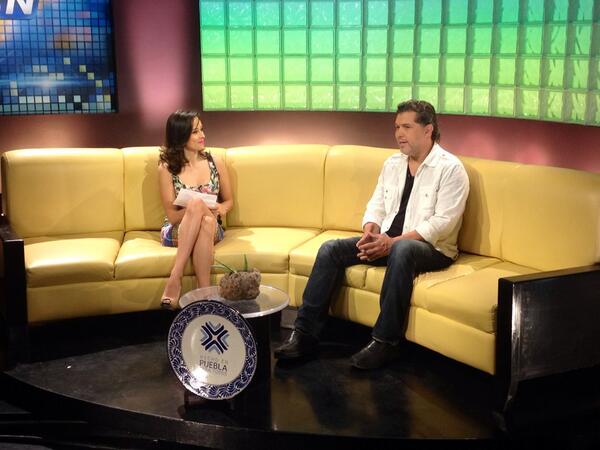 FICPuebla's tweet photo. Ricardo Arnaiz en @tv3noticias hablando de @elamericano2013 con @janethleontv http://t.co/RSmoW8vP4J