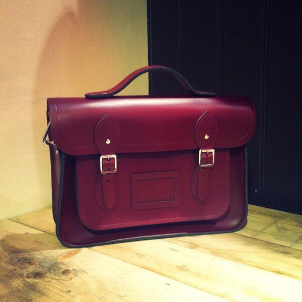 CSC_London's tweet photo. Just arrived! Oxblood 13" with a top handle now available in store! http://t.co/0JeKHuv4Hr