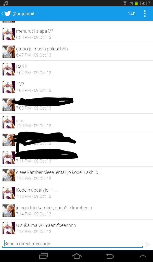 amberlabil's tweet photo. Jojo mau ngodein gue weawe http://t.co/gfYoQJNy4u