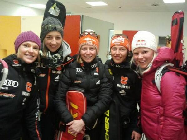 ni_kno's tweet photo. In knapp 6 Wochen geht die neue (olympische) #Biathlon-Saison los. All eyes on #Sochi2014! "@MiriGossnerFan: http://t.co/kNMzwvQ5vx"