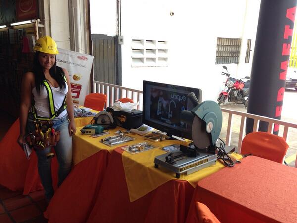 grupofermetal's tweet photo. Hoy y mañana te esperamos, estamos para servirte! http://t.co/mvA9VCmp5H