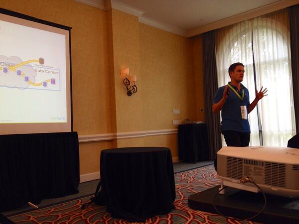 kwhite6531's tweet image. @CompuwareAPM&apos;s @kenzenhofer kicking off the mobile performance session at #apmperform, #APMazing