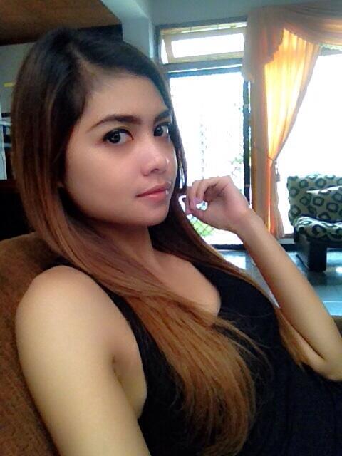 cimeks's tweet photo. Ih bener beuuddd RT @ibramzovic: home sweet home RT @cimeks http://t.co/0K9ZOqZMGU