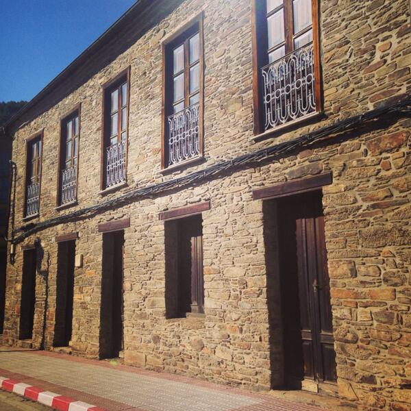 Polo_EP's tweet photo. Pasando por #Quiroga #GalizaMola #EcuaciónPolo http://t.co/KsMyeyHOV4