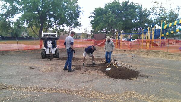 BaxterBobcat's tweet photo. Ground has broken! http://t.co/nSzw6kXebZ