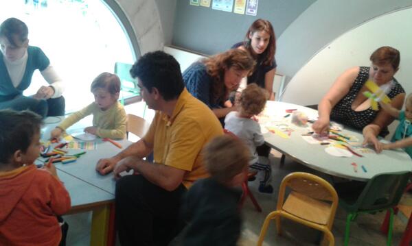 enfants, mamans et nounous se sont bien pris au jeu!