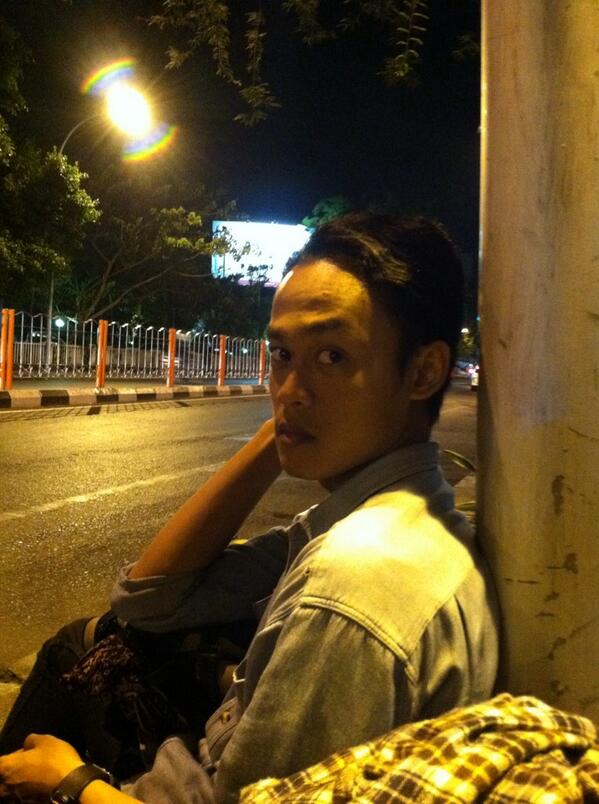 sabar ngga...sek akeh arek wedok kok..<a href="/rangga_yudhist/">Rangga Yudhistira</a> <a href="/bobohimm/">budi irawan</a> <a href="/vctsKEVIN/">Vincentius Kevin</a>