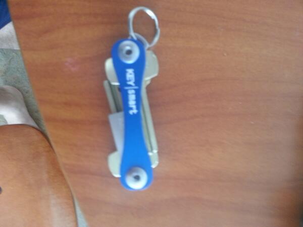 AskNickRizzi's tweet image. Just received my first ever backed kickstarter project! The #keysmart really excited to start using it.