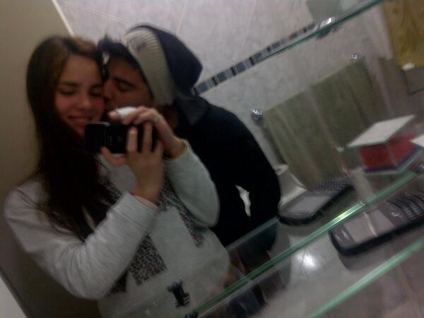 BujiiPallero's tweet image. Me encanta cuando haces tuyo mi tiempo y lo vuelves perfecto♥