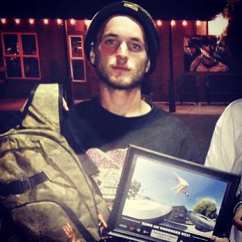 HosoiSktboards's tweet photo. YEAH @_TaylorJett ! Working his way to a 7th overall this week @woodwardwest 's #DamnAm http://t.co/twurdx4SaS